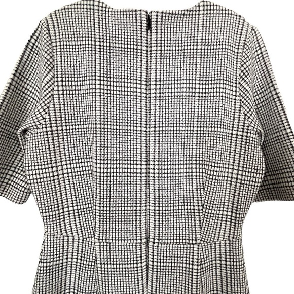 Banana Republic Textured Sheath Dress Keyhole Neck Black & White Size 0 - Picture 8 of 11